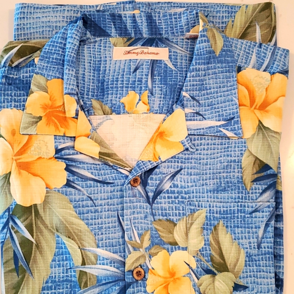 XLX silk Tommy Bahama camp shirt